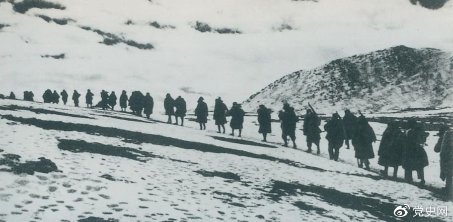 1950年3月,人民解放军开始向西藏进军,10月6日至24日进行了昌都战役